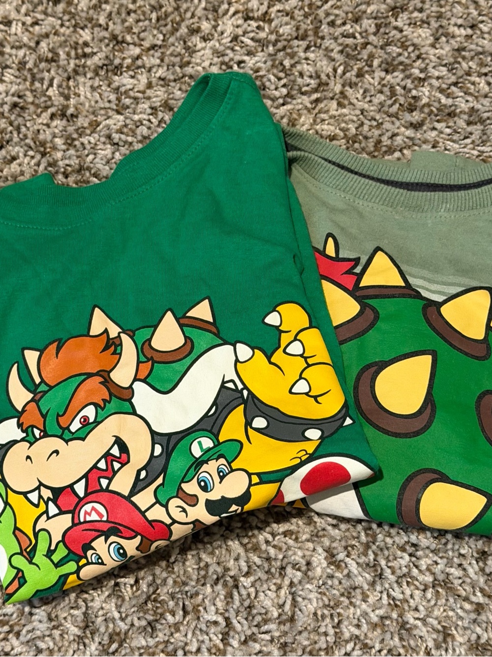 Bundle Nintendo Green Bowser & Mario Graphic Long Sleeve Tee